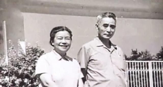 黄维的孩子名字 黄维的孩子名字