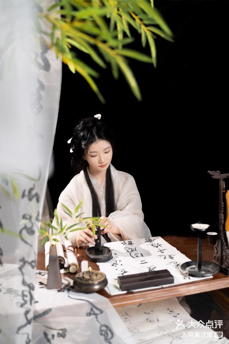 入帘青总共卖了几套