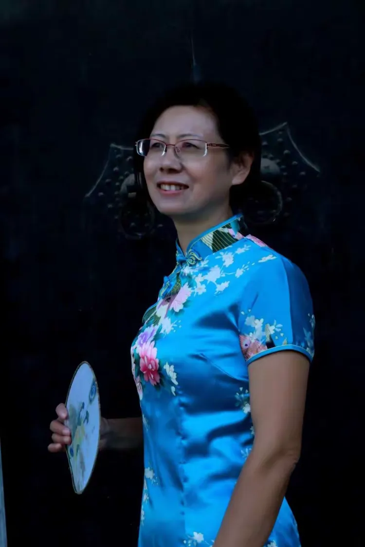 入帘青总共卖了几套 入帘青总共卖了几套