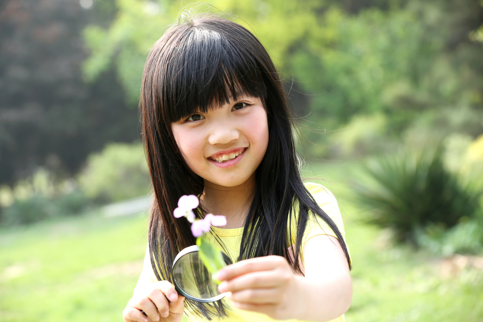 小孩起名字女孩(小孩名字女孩名字大全免费)