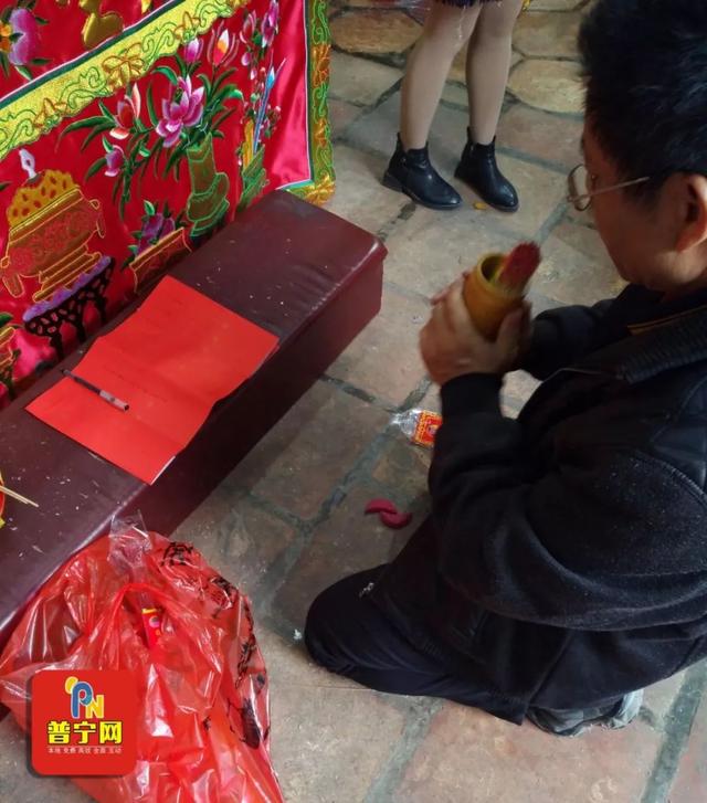 求签问卜打一正确生肖(求签问卜是什么生肖呢怎么解释)