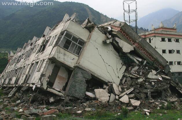 周公解梦大全免费版梦见房屋倒塌(周公解梦大全免费版梦见房屋倒塌梦见人)