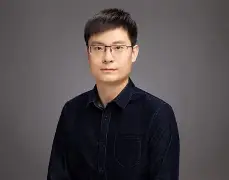 张云喆个人简历(陈伟霆何穗为儿子办周岁宴)