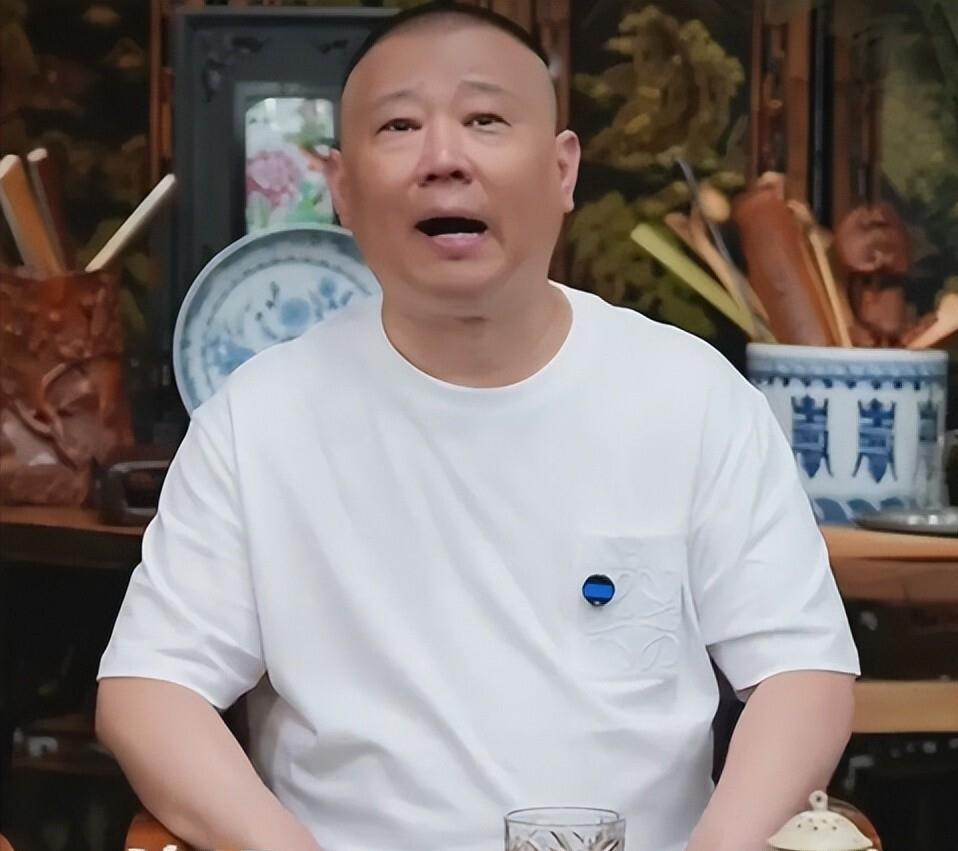 郭德纲的八字算上等吗(郭德纲的八字是什么格局)