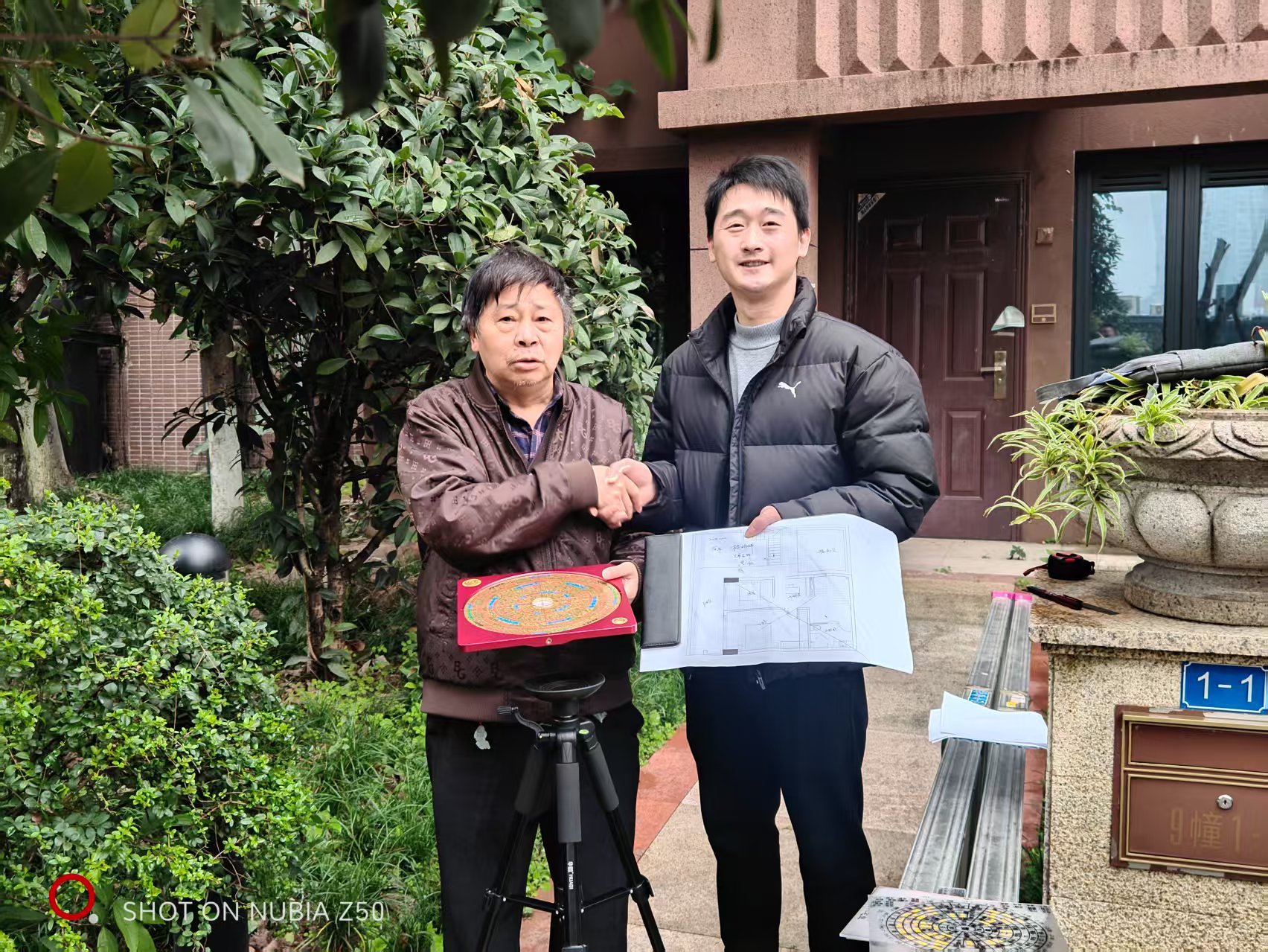 哪里看风水师傅最好(风水师傅上门看风水大概多少钱)