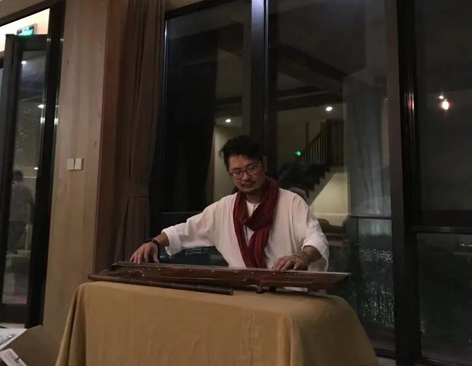 风水师摊位布局图片(风水师家里的风水布局)
