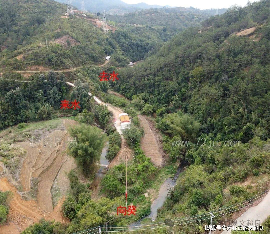 葬坟墓风水怎样看(葬墓怎么样看风水山向)