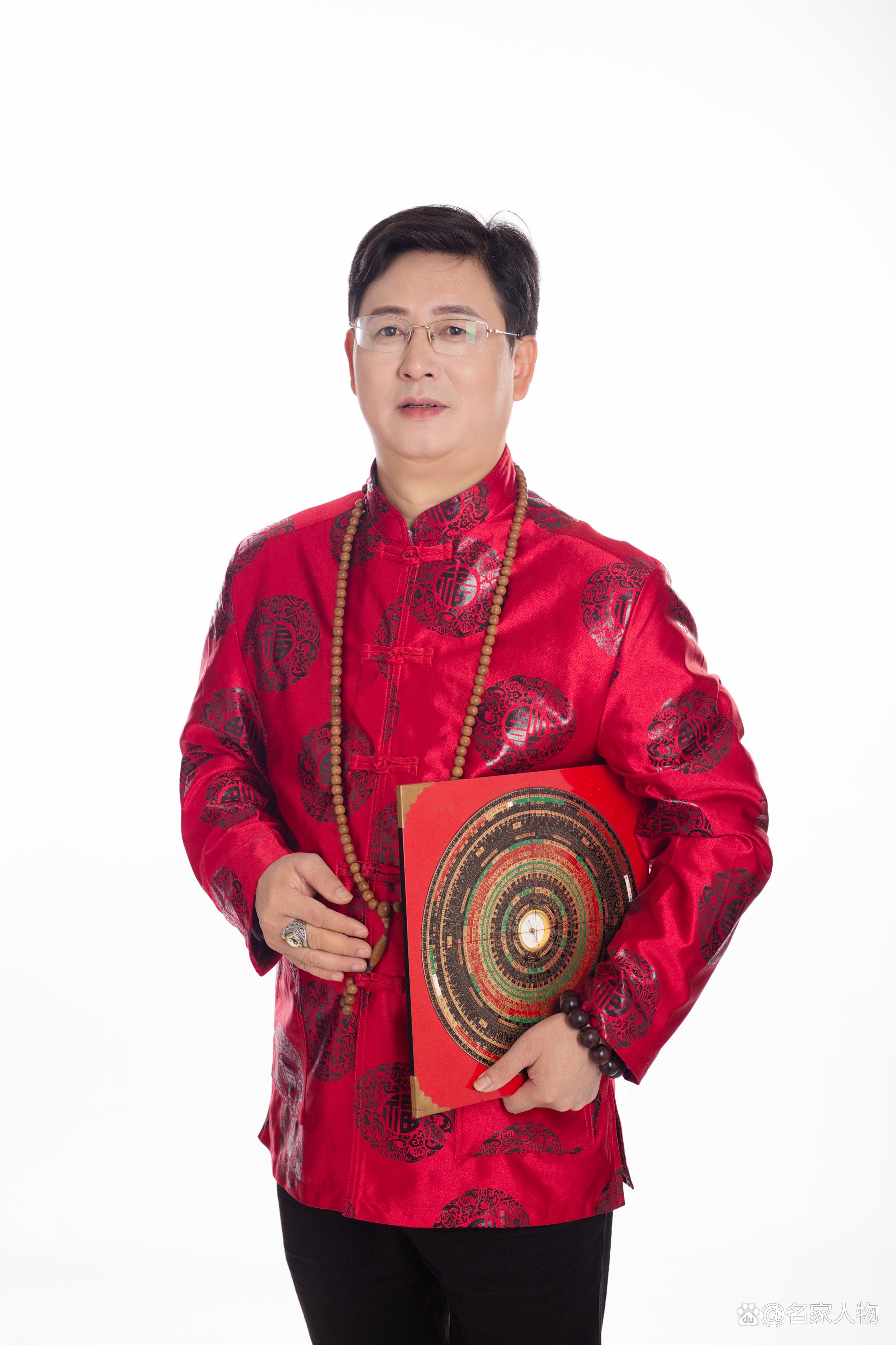 中国风水大师真实排名图片(中国风水大师介绍) 中国风水大师真实排名图片(中国风水大师介绍)