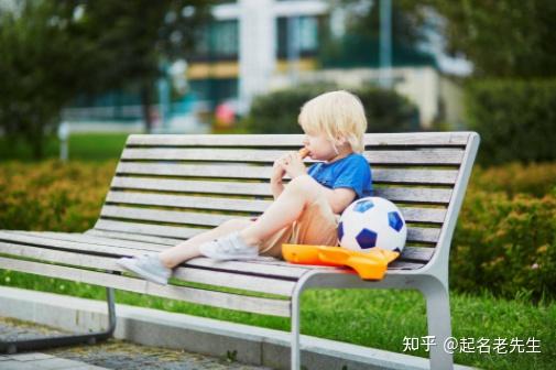 起名字大全男孩打分测(起名字大全免费2027男宝宝取)