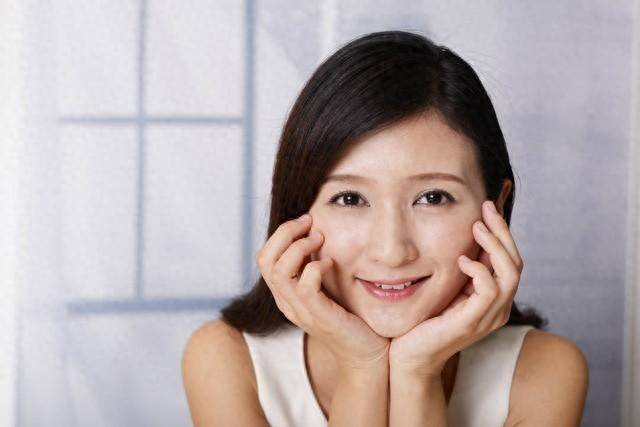 女人有狐臭旺不旺夫的表现(为什么有狐臭的女人大多漂亮)