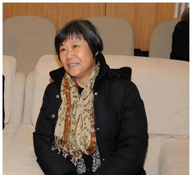 黄维子女名字有哪些(黄维什么名字好听属牛) 黄维子女名字有哪些(黄维什么名字好听属牛)
