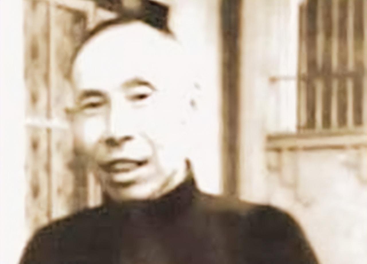杜月笙的八字好在哪里的简单介绍 杜月笙的八字好在哪里的简单介绍