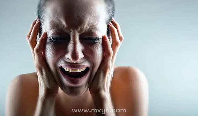 老周公解梦原版全集熬中药(女人梦见熬药煮饭什么意思周公解梦)
