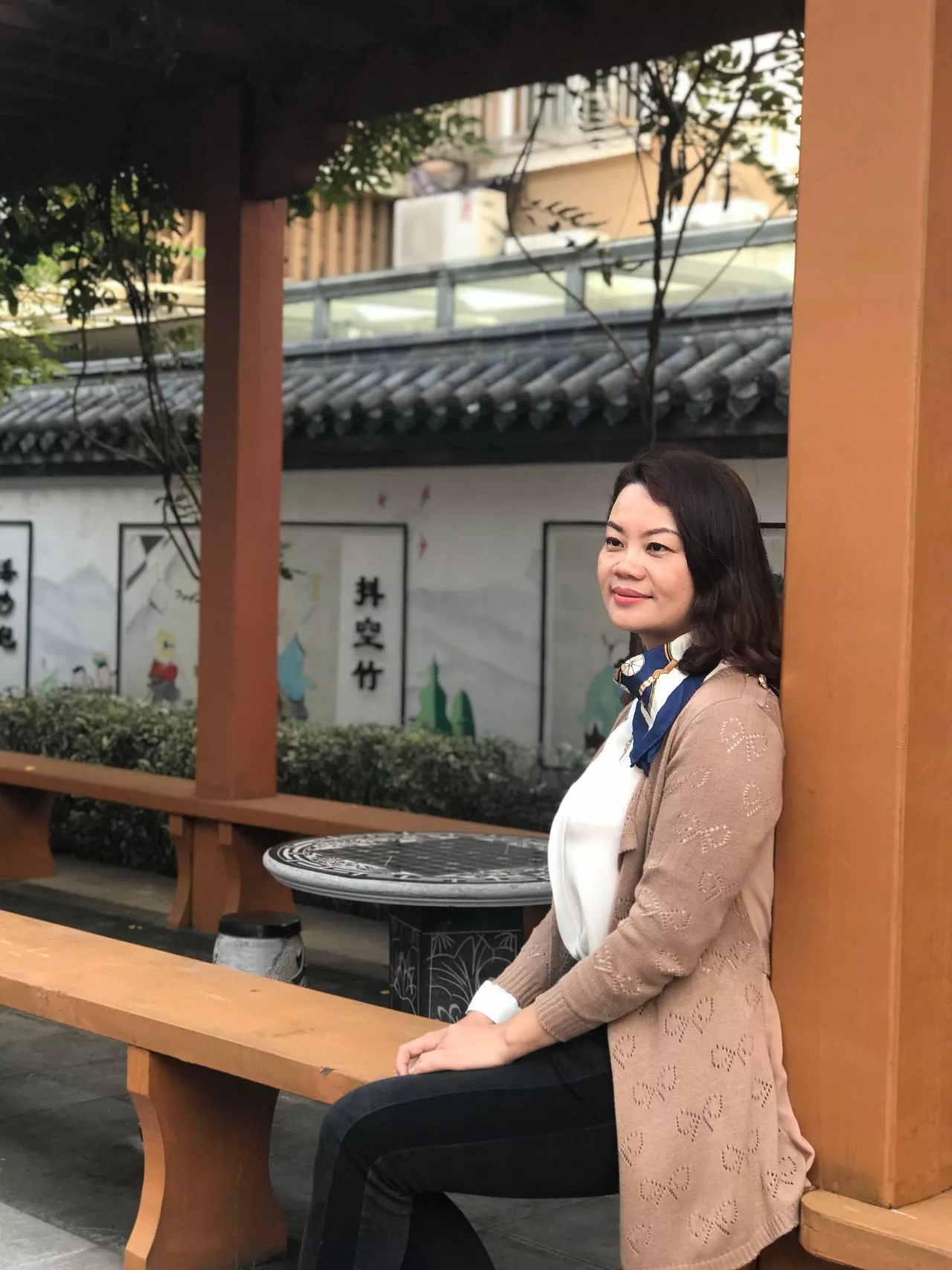 南京小学教师(南京小学教师待遇怎么样知乎)