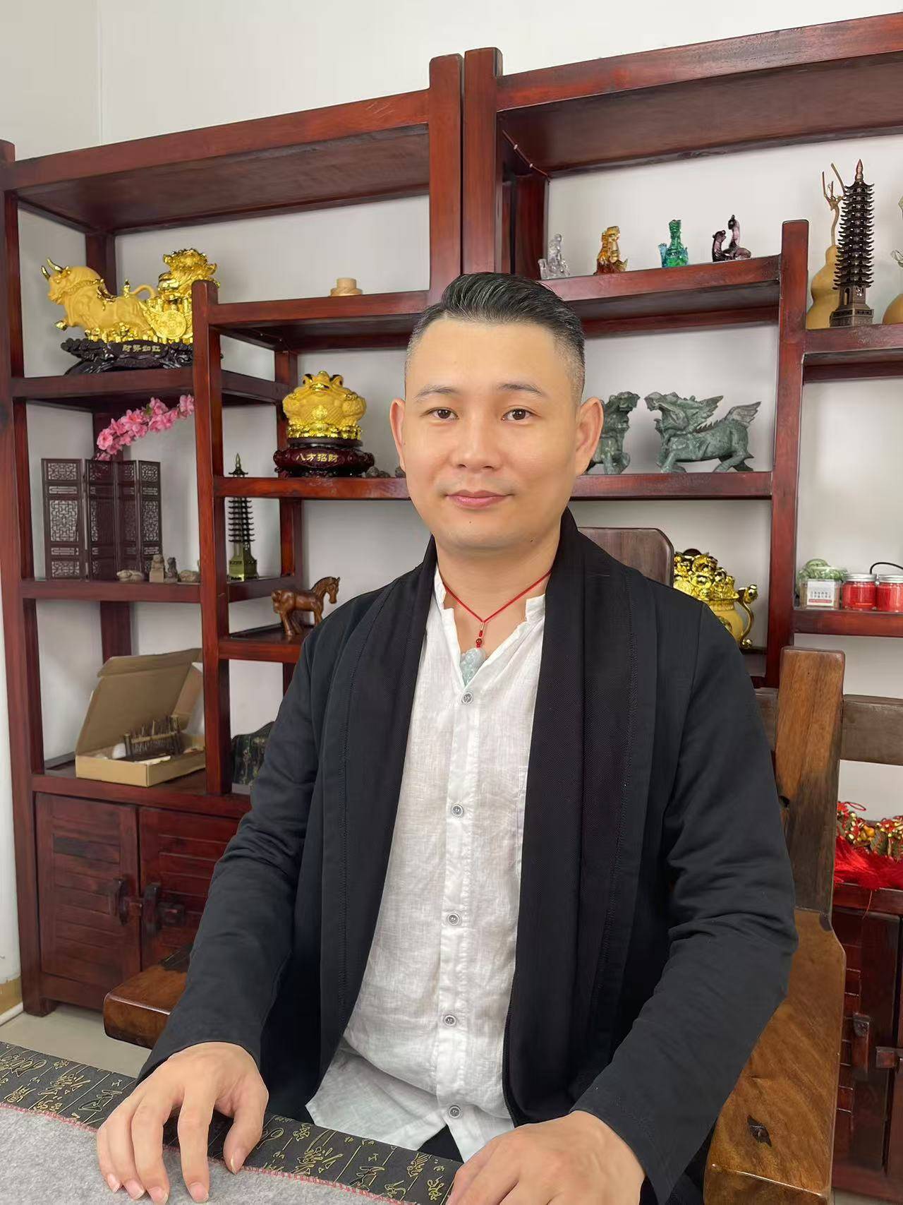 风水学大师(风水学大师张翰简介) 风水学大师(风水学大师张翰简介)