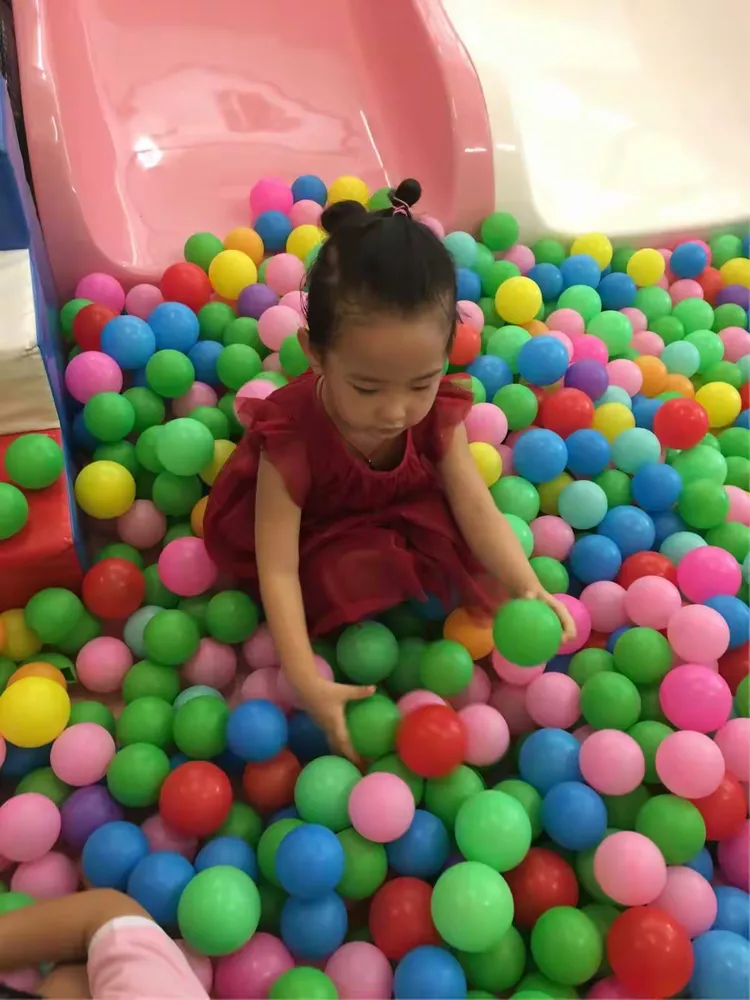 天津格林国际幼儿园价格表(天津格林国际幼儿园和觉悟学校哪个好)