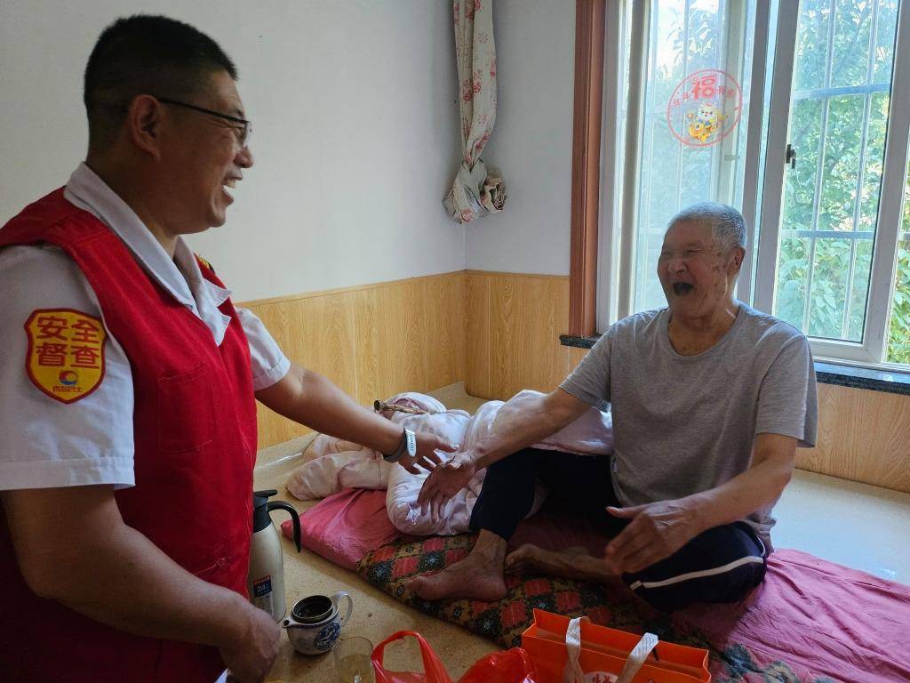 上门看望老人送什么(上门看望病人送什么东西好)